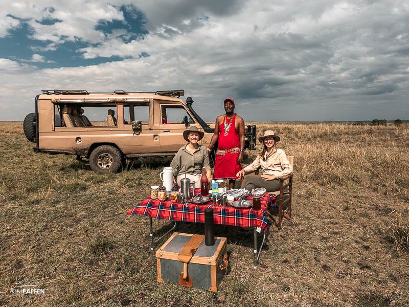 Breakfast on morning game drive