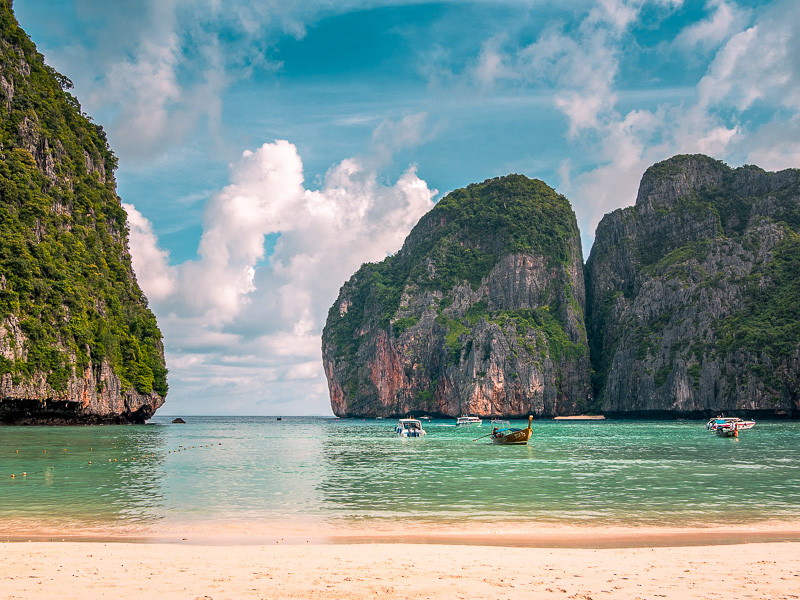 Phi Phi Islands, Mana Bay Thailand