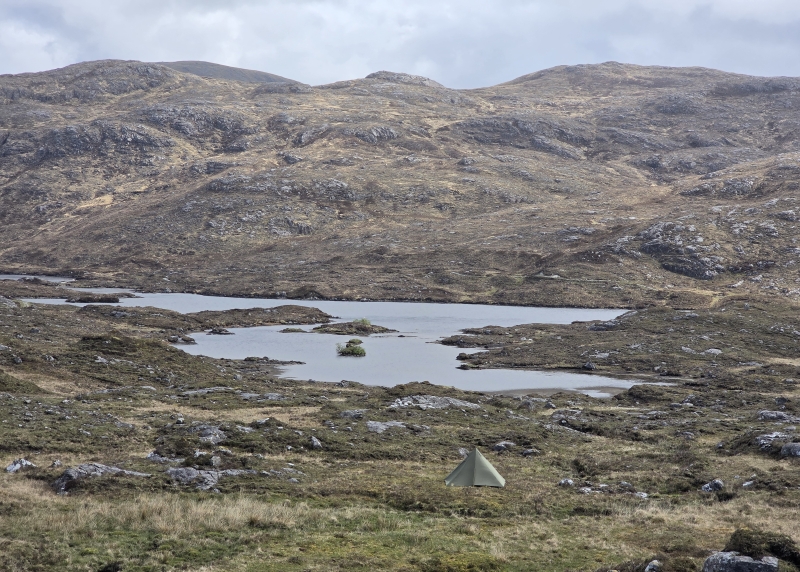 Een van de mooie wildkampeerplekken aan de Hebridean Way