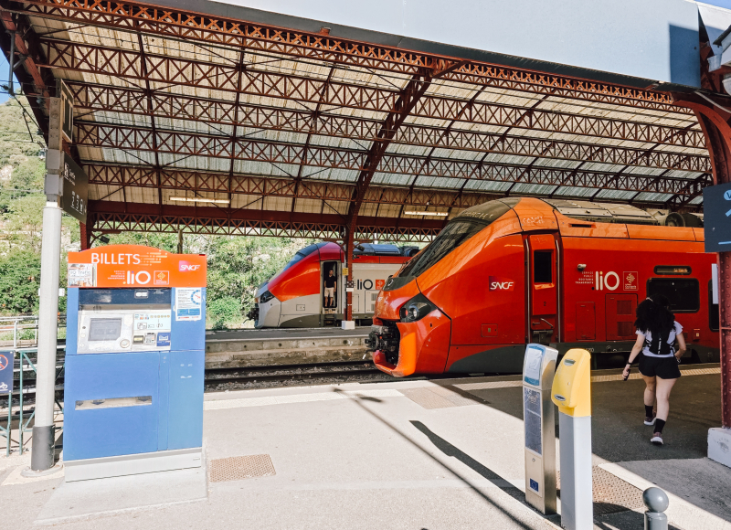 Regionale trein voor wandelen in Frankrijk Regionale trein voor wandelen in Frankrijk