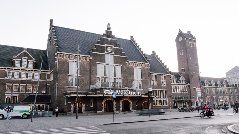 via-belgica-station-maastricht