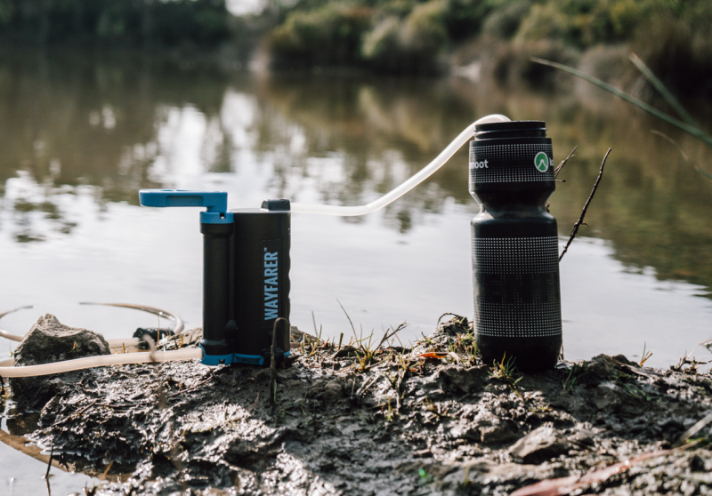 Waterfilter met pompsysteem