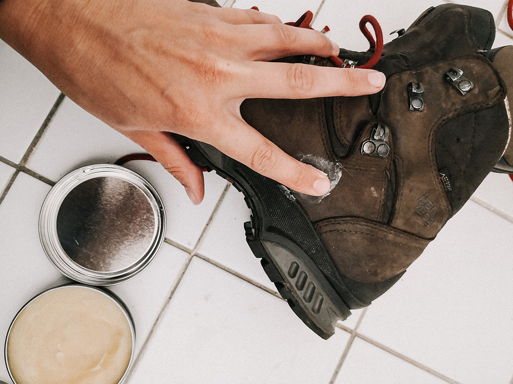 Wandelschoenen onderhouden hoe-wandelschoenen-onderhouden