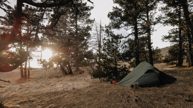 Mag je wildkamperen in Frankrijk?