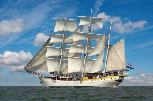 Meer dan 100 personen varen