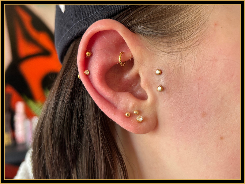 Atelier Pax Tattoo Ear piercings