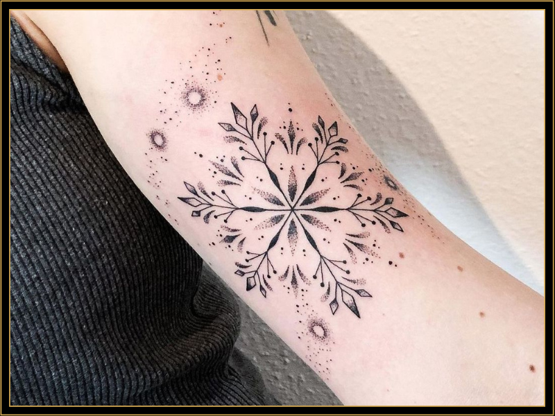 Fineline Flowers Tattoo