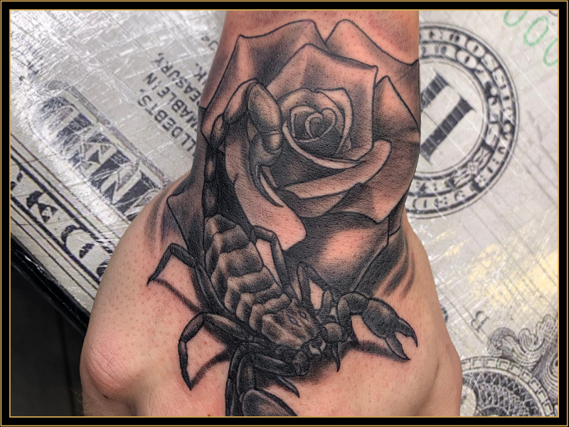 Atelier Pax Tattoo Scorpion Rose