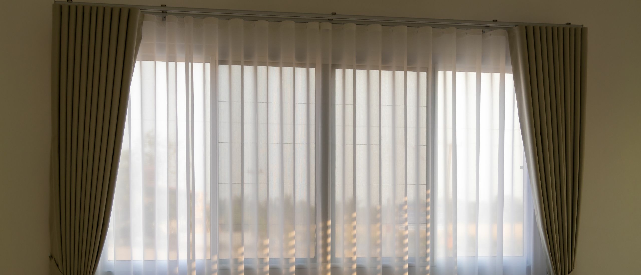 Gordijnen strijken: strak, verzorgd en perfect in model