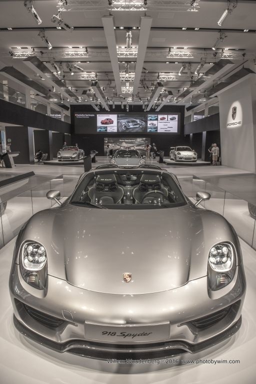 Porsche in Volkswagen Design Center