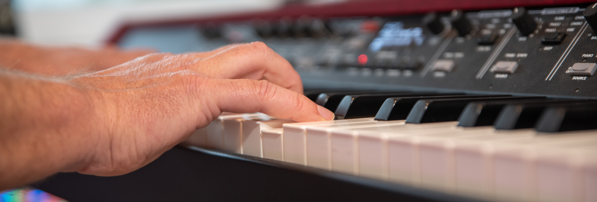 digitale piano spelen