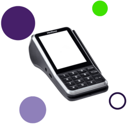 De V400M is een mobiele pinautomaat met bonprinter die via wifi met een kassa gekoppeld kan worden