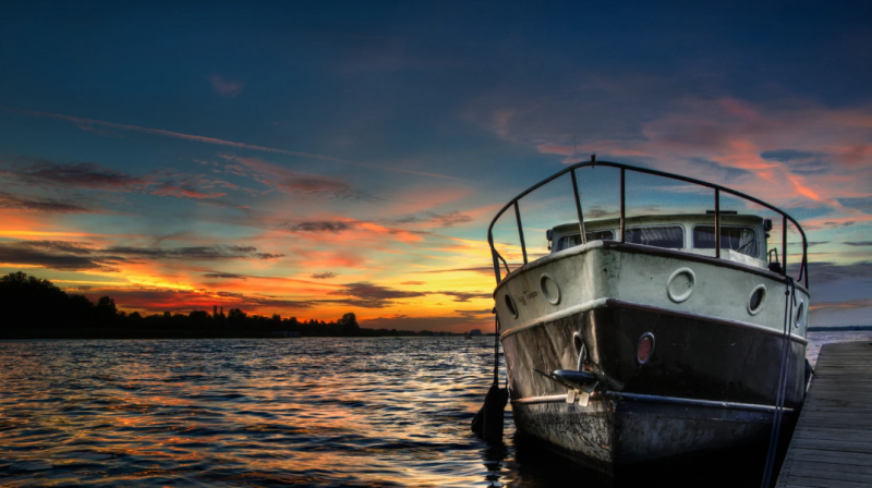 strand loosdrechtse plassen varen