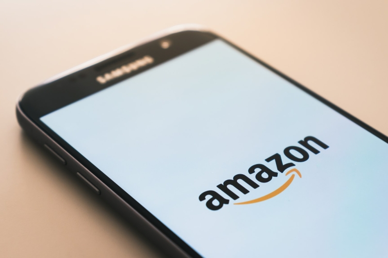 Hoe verkoopt u digitale goederen op Amazon