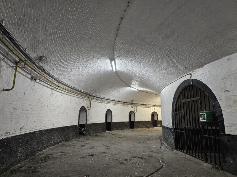 Binnenkant van fort 2 Wommelgem Binnenkant van fort 2 Wommelgem