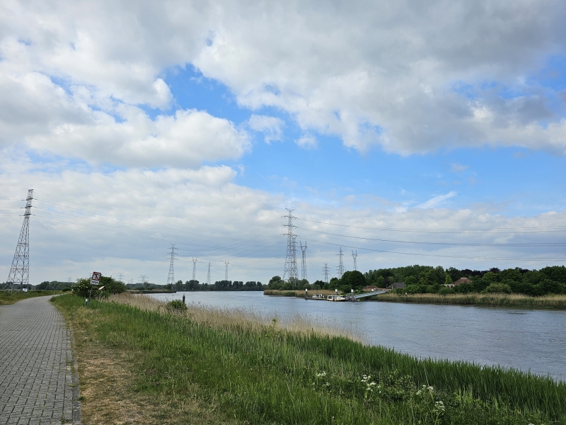 De overzet van Schelle naar het Noordelijk Eiland in Wintam