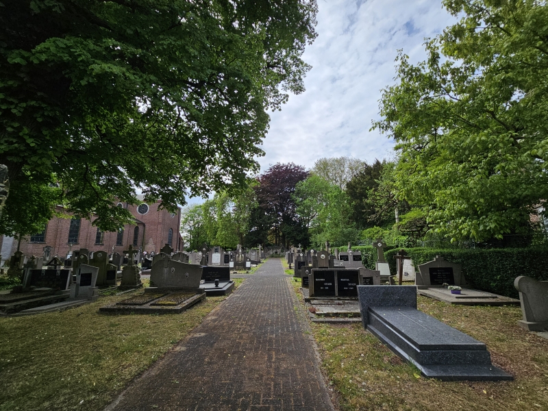 Doel spookdorp bezoeken met hond
