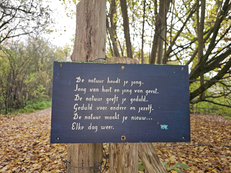 Gedicht op de wandelroute door de Wolvertemse Beemden