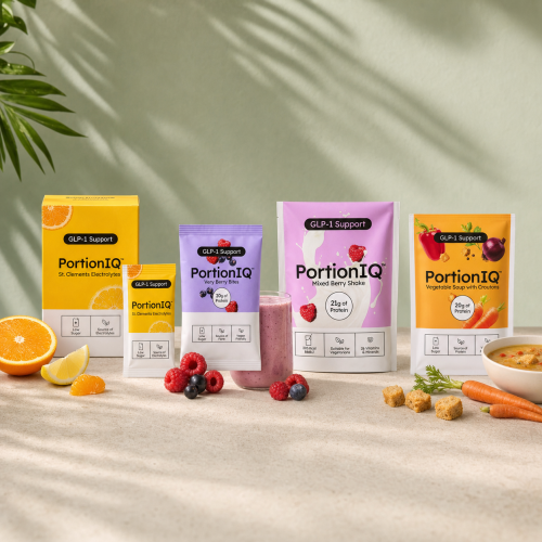 ortionIQ assortiment met mixed berry shake, groentesoep, berry bites en elektrolyten op Curaçao