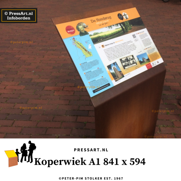 A1 formaat informatiepaneel voor hunebedden van Drenthe cortenstaal