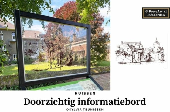 Polycarbonaat informatiebord met transparante en witte delen toont oud landschap met toelichting.