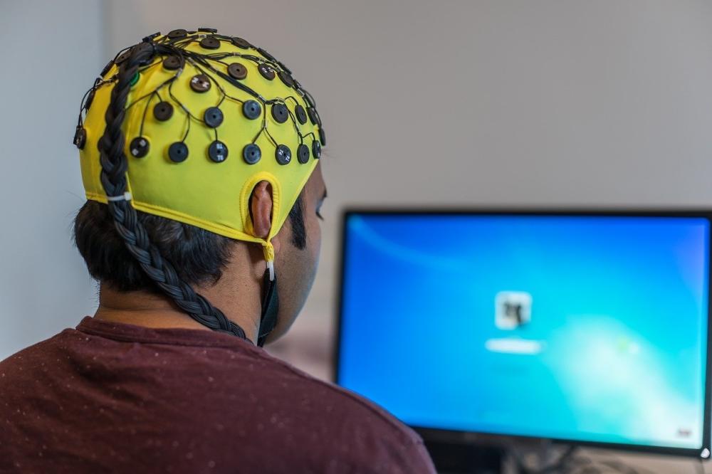 Meting hersengolven tijdens slaap met EEG hersengolven slaap meten EEG