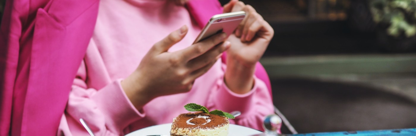 De 6 tekenen van social media verslaving De 6 tekenen van social media verslaving