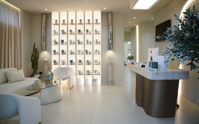 The waiting Room of our Hair Transplant Clinic in Albania