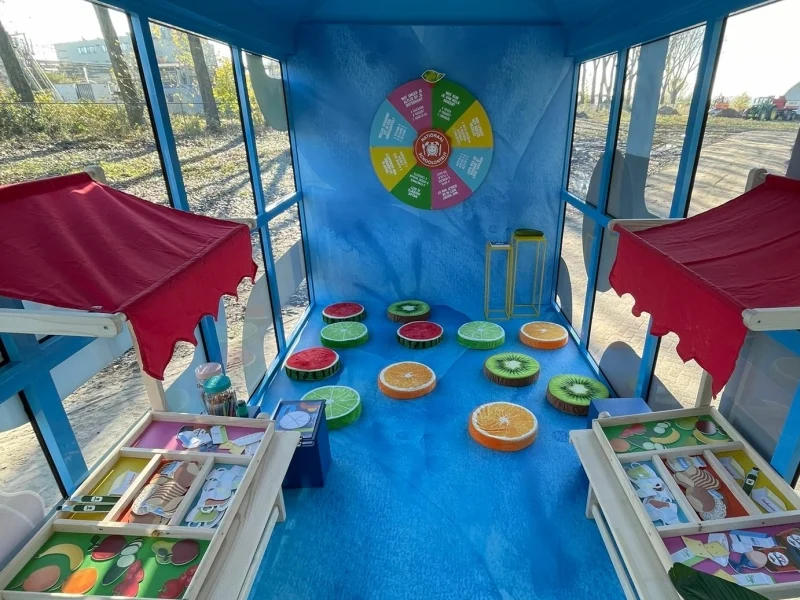 interieur mobiele showroom rimmel