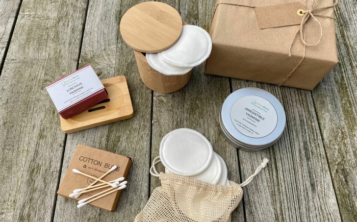 Compleet verzorgingspakket, met zeep, body butter, herbruibare wattenschijfjes en bamboe wattenstaafjes