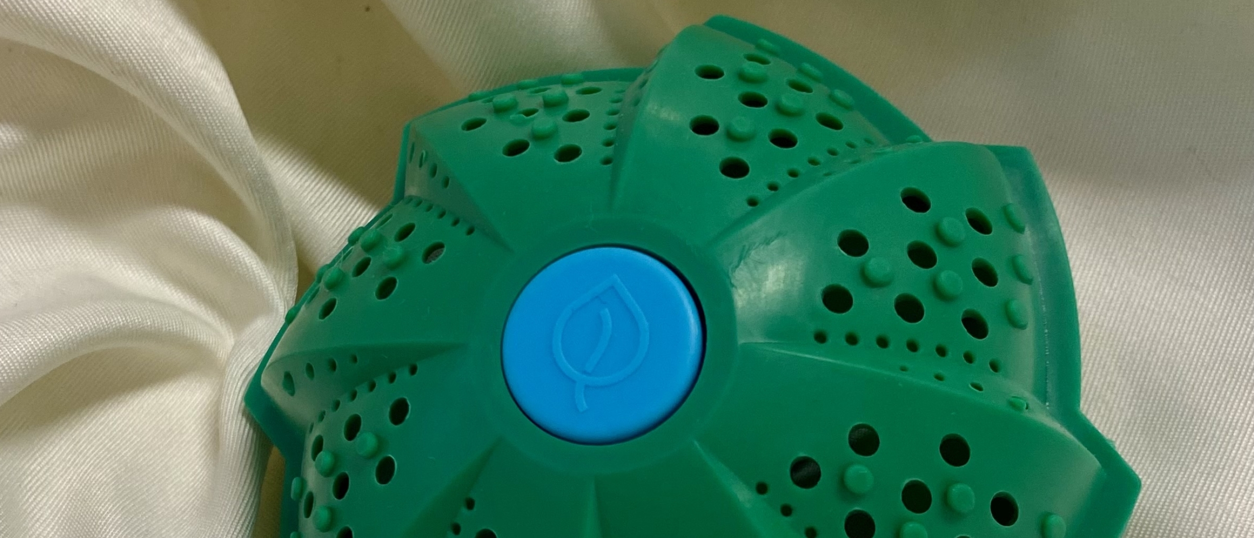 Feit of fabel: Het gebruiken van een wasbal is slecht voor je machine?