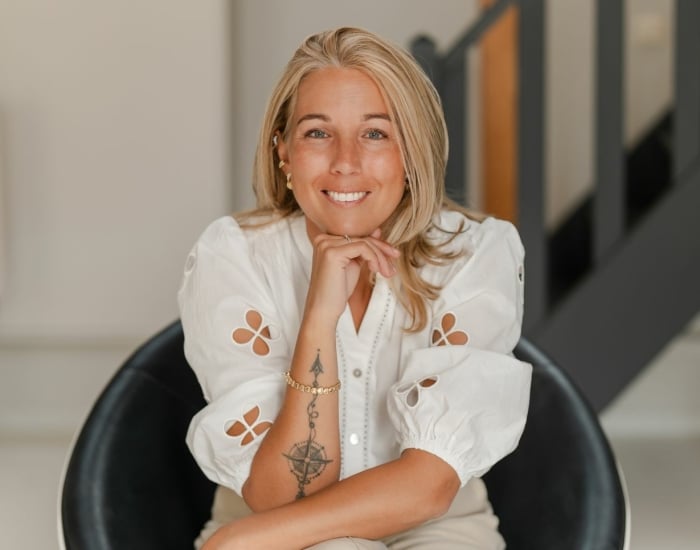 The Travel Club Sanne Veerman The Travel Club Sanne Veerman