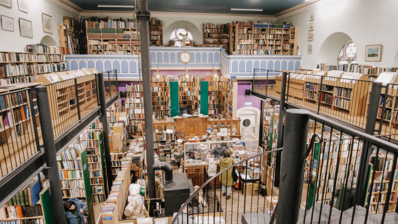 citytrip-inverness-boekenwinkel