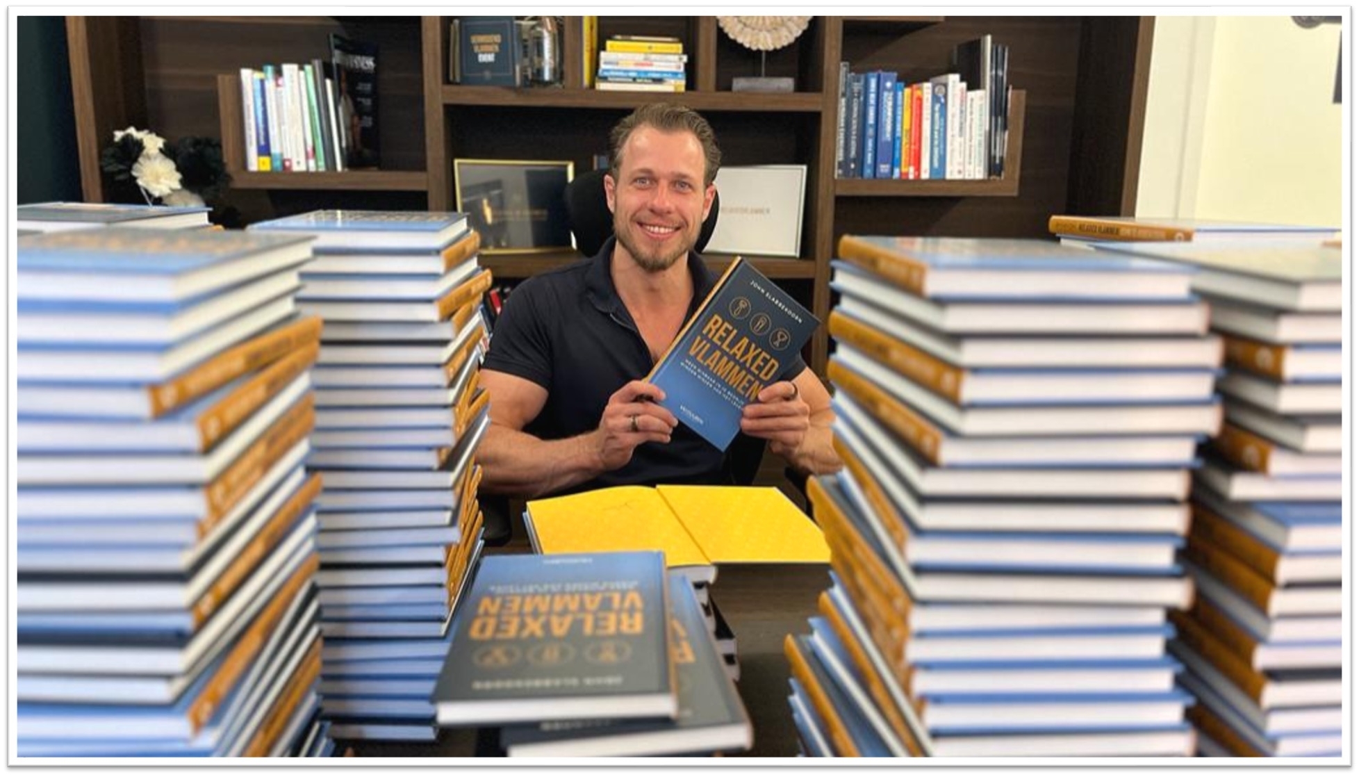 null john slabbekoorn relaxed vlammen stapel boeken