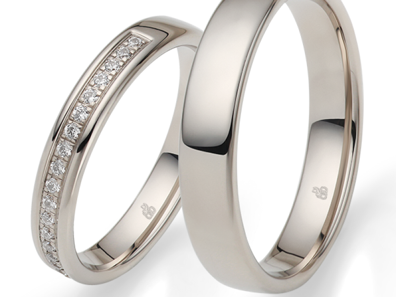 Platina trouwring met diamant