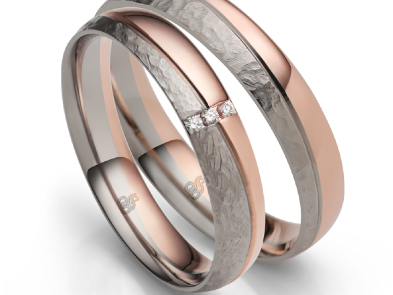 Rosegoud met palladium trouwringen met hamerslag rauschmayer51252-040