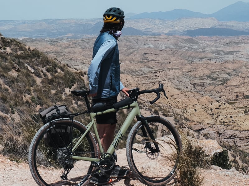 bikepacking-reizen-fietsreizen-roads-to-movement