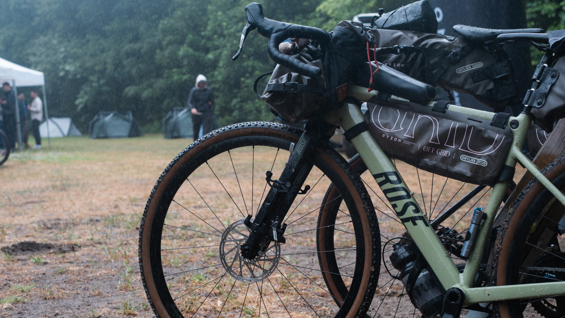 Paklijst-bikepacking-overnighters-korte-fietsreizen