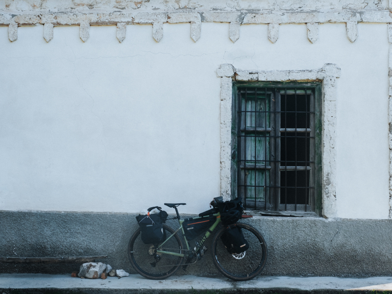 Paklijsten-bikepacking-fietsreizen-wereldreis-fiets