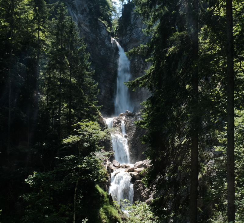 Watervallen-hike-Gozd-martuljek