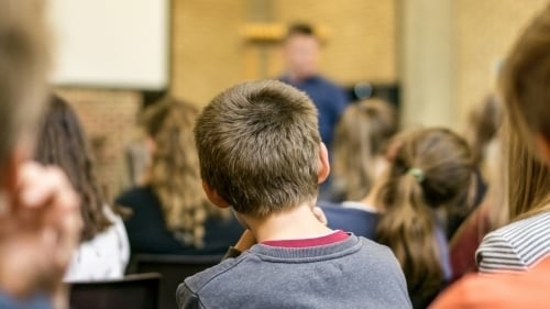 interactieve schoolvoorstellingen voor jongeren in het secundair onderwijs in Vlaanderen, Brussel en Nederland