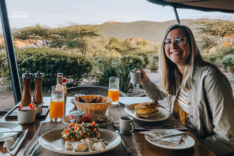 Gezonde en verse maaltijden bij Surana Buffalo Springs Safari Lodge in Kenia Gezonde, kleurrijke maaltijden geserveerd bij Surana Buffalo Springs Safari Lodge in Kenia