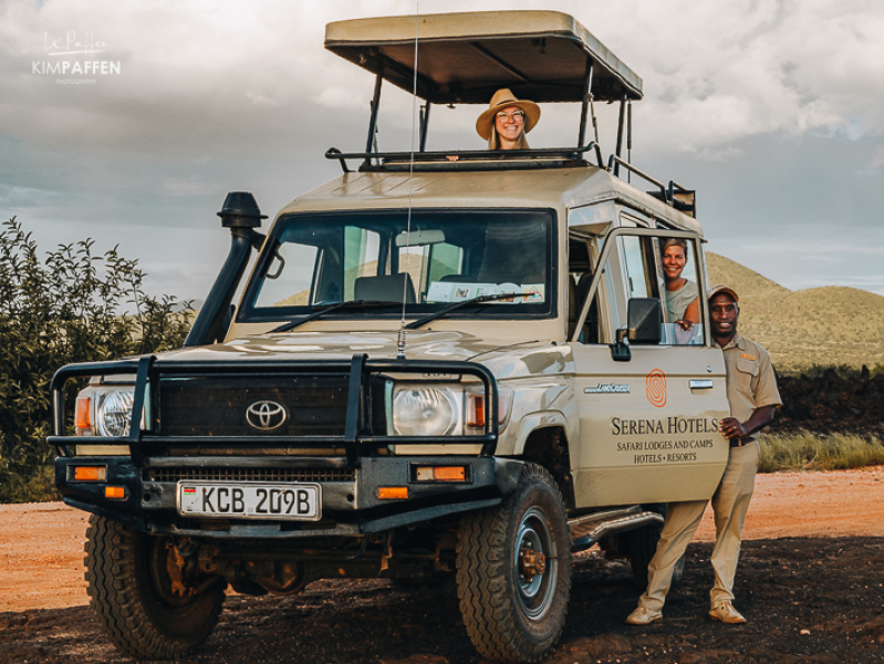 4X4 game drives in Tsavo West National Park met Serena Safari Lodge in Kenia