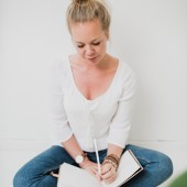 Schrijf & yoga coaching Sarah Bierens Schrijf & yoga coaching Sarah Bierens