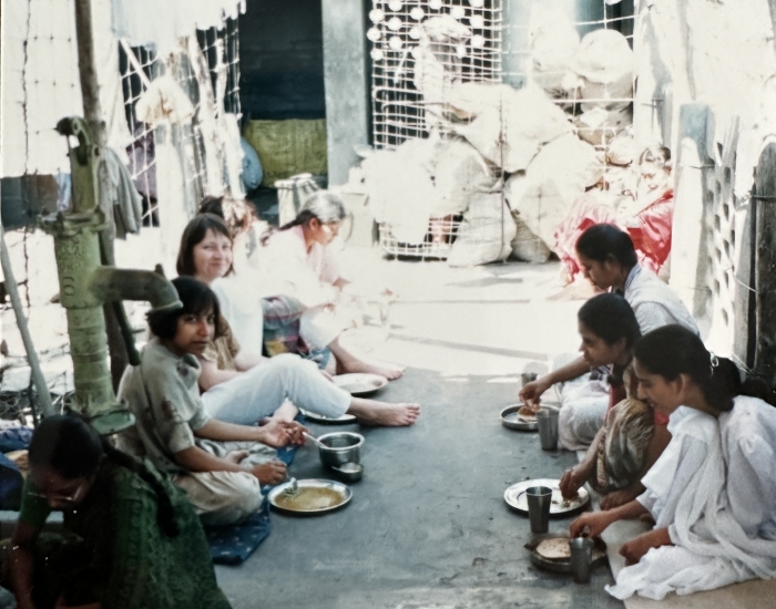 ashram india saskia emmerink