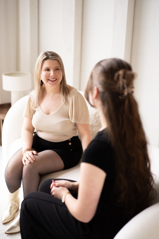 Feminine-talk Feminine-talk