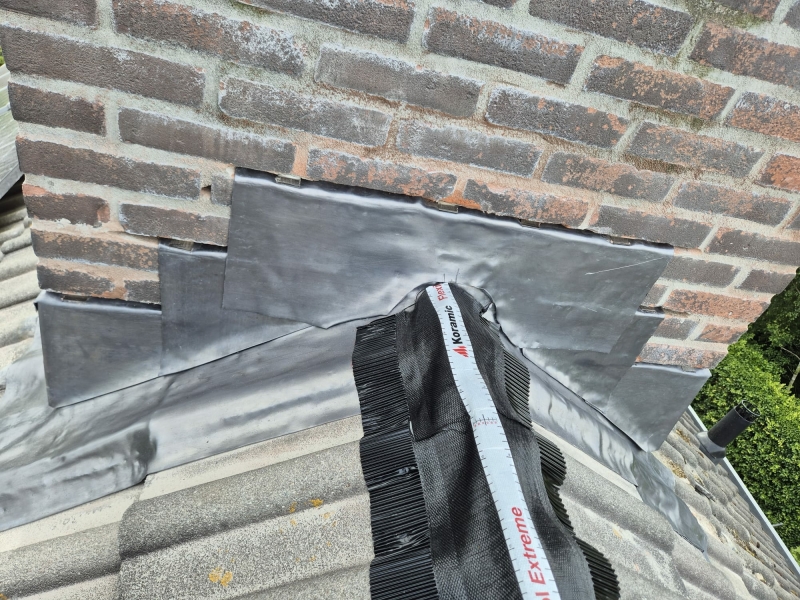 Kosten schoorsteen voegwerk en loodwerk vervangen