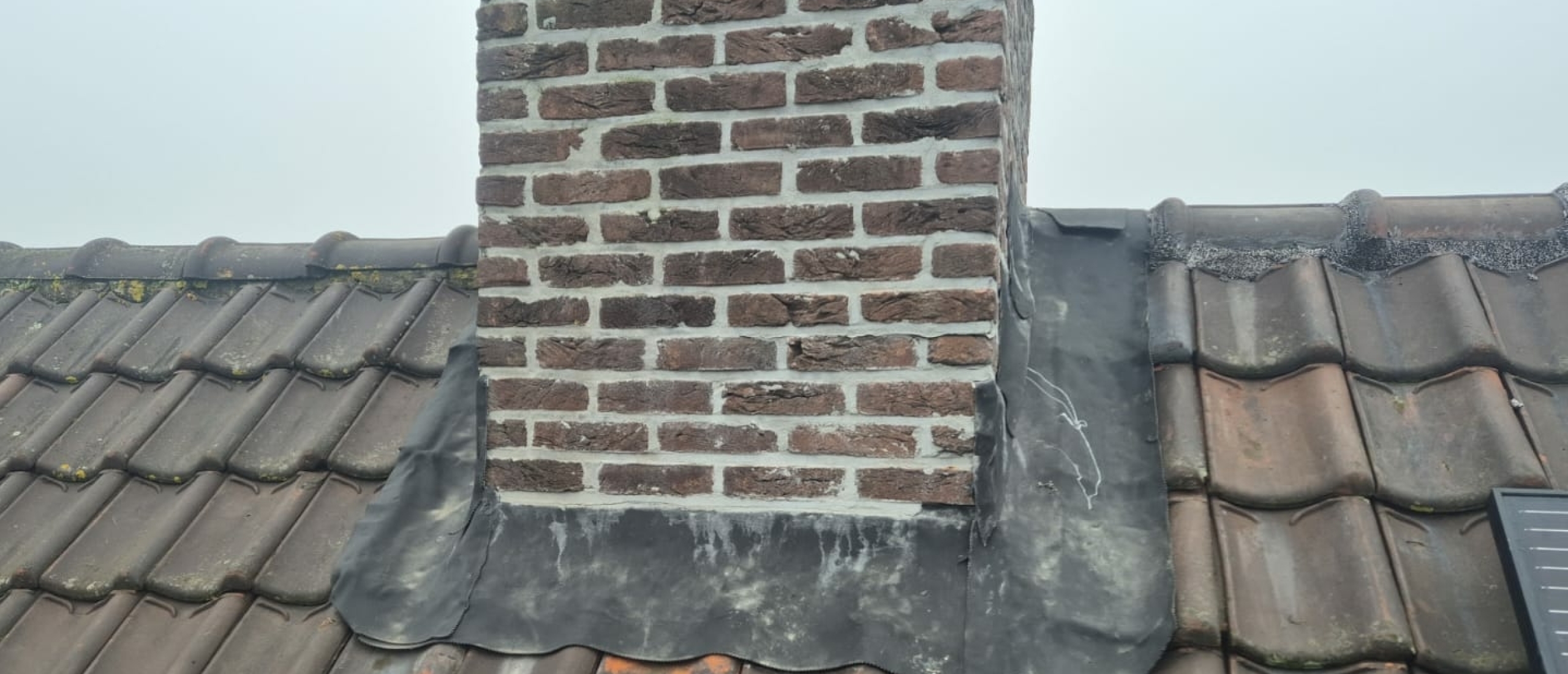 Schoorsteen lood inspectie