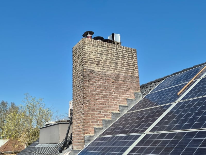 Schoorsteen loden goot vervangen