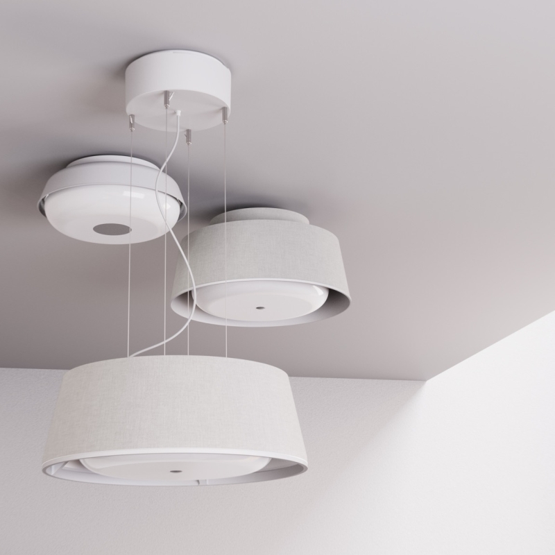 Twee designlampen en één compacte Nobi-lamp met slimme valdetectie, gemonteerd aan een licht plafond